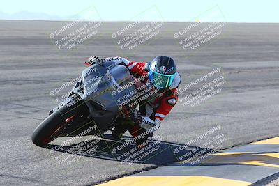 media/Jan-14-2024-SoCal Trackdays (Sun) [[2e55ec21a6]]/Bowl (11am)/